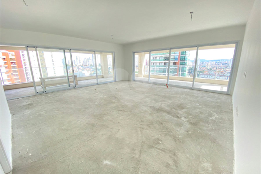 Apartamento à venda com 4 suítes em Santana, São Paulo, SP