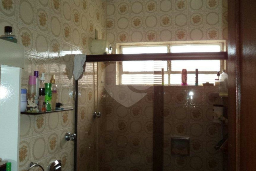 Casa à venda com 5 quartos, sendo 1 suíte, em Vila Mazzei, São Paulo, SP