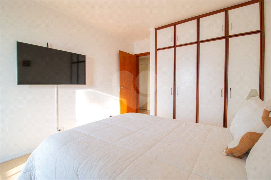 Apartamento à venda com 3 quartos, sendo 1 suíte, em Alto da Boa Vista, São Paulo, SP