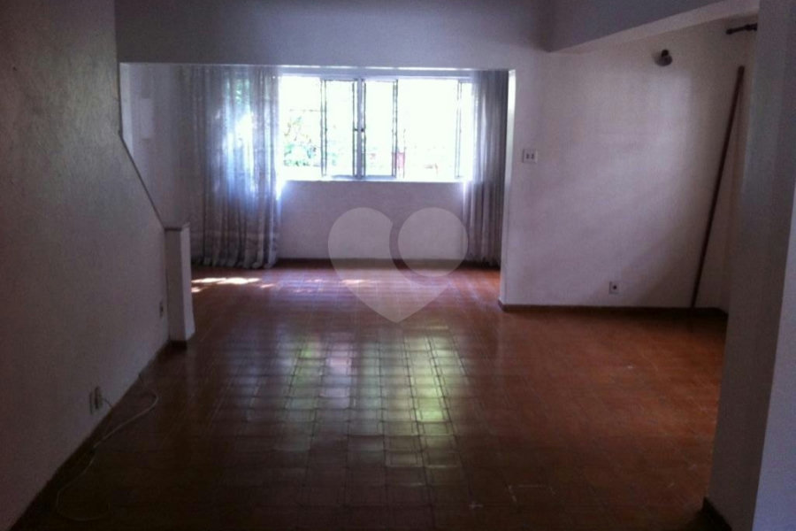Sobrado à venda com 3 quartos em Vila Nova Cachoeirinha, São Paulo, SP