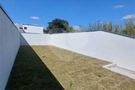 Casa à venda com 2 quartos, sendo 1 suíte,  em Vila São Paulo, Mogi das Cruzes, SP
