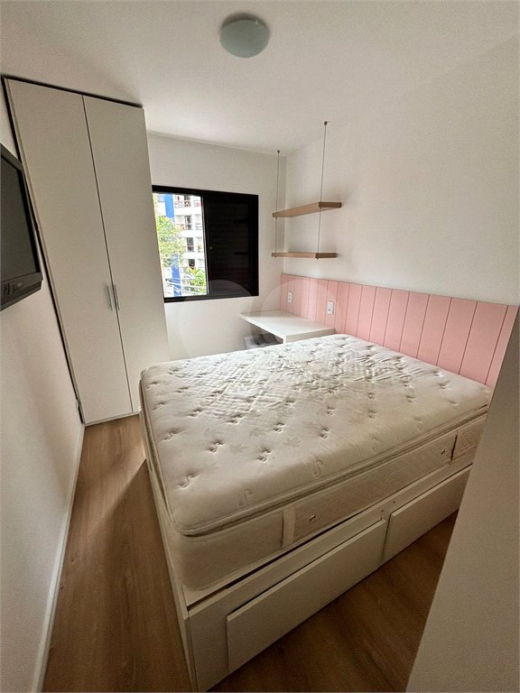 Apartamento à venda com 1 quarto em Vila Nova Conceição, São Paulo, SP