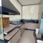Casa à venda com 4 suítes no condomínio Figueira Garden, Atibaia - SP