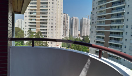 Cobertura à venda com 4 quartos, sendo 3 suítes,  em Vila Andrade, São Paulo, SP
