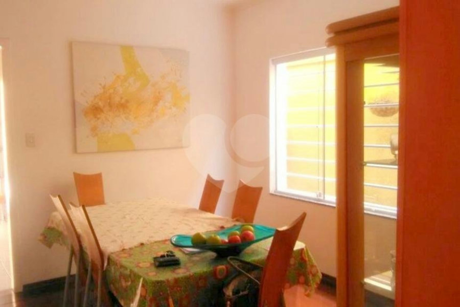 Sobrado à venda com 3 quartos, sendo 1 suíte, em Vila Prudente, São Paulo, SP