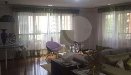 Apartamento à venda com 4 quartos, sendo 2 suítes,  em Tatuapé, São Paulo, SP