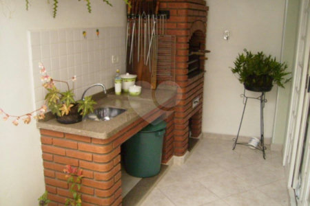 Sobrado à venda com 3 quartos no Centro, Osasco, SP