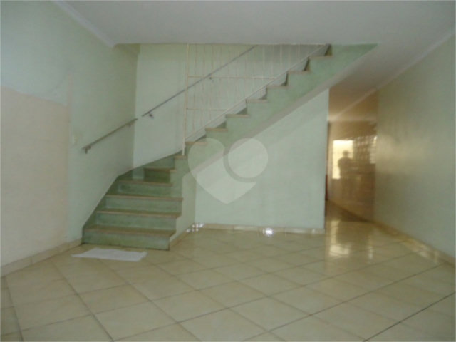 Sobrado à venda com 3 quartos em Jardim Peri, São Paulo, SP