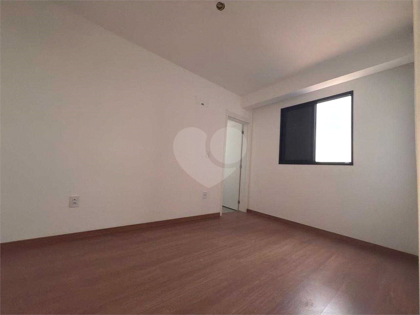 Apartamento à venda com 1 suíte em Parque Campolim, Sorocaba, SP