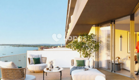 Apartamento T1 à venda na Baía do Seixal, Portugal – Upon Bay Mundet