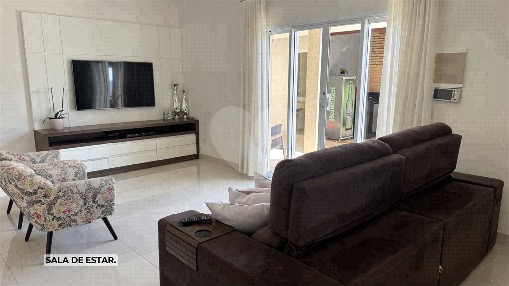 Casa à venda com 3 quartos, sendo 1 suíte, em Vila Rica, Atibaia, SP