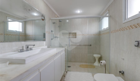 Casa à venda com 4 suítes em Alto da Boa Vista, São Paulo, SP