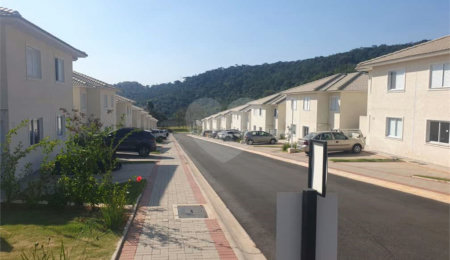 Casa de Vila à venda com 3 quartos, sendo 1 suíte,  em João Xxiii, Vinhedo, SP