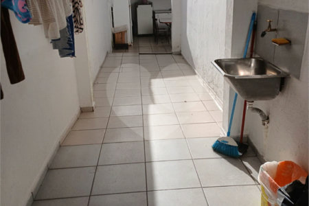 Casa à venda com 4 quartos, sendo 1 suíte, em Mogi Moderno, Mogi das Cruzes, SP