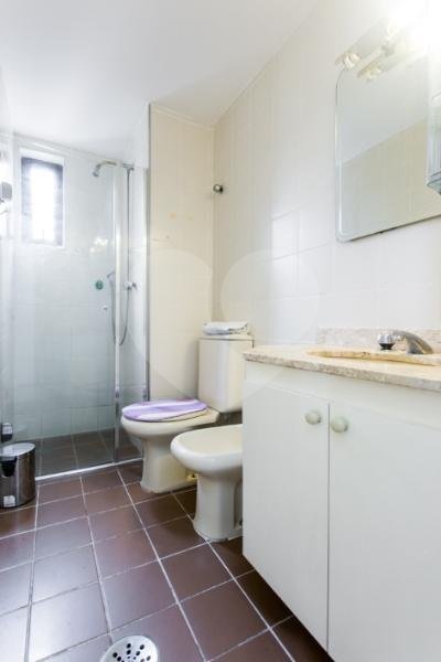 Apartamento à venda com 2 quartos, sendo 1 suíte, em Moema, São Paulo, SP
