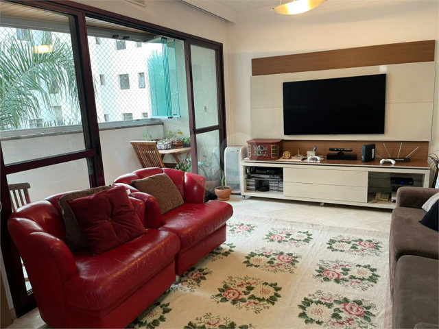 Apartamento à venda com 3 quartos, sendo 1 suíte,  em Santana, São Paulo, SP