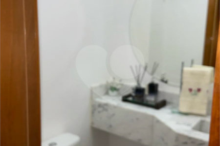 Apartamento à venda com 3 suítes em Vila Bastos, Santo André, SP