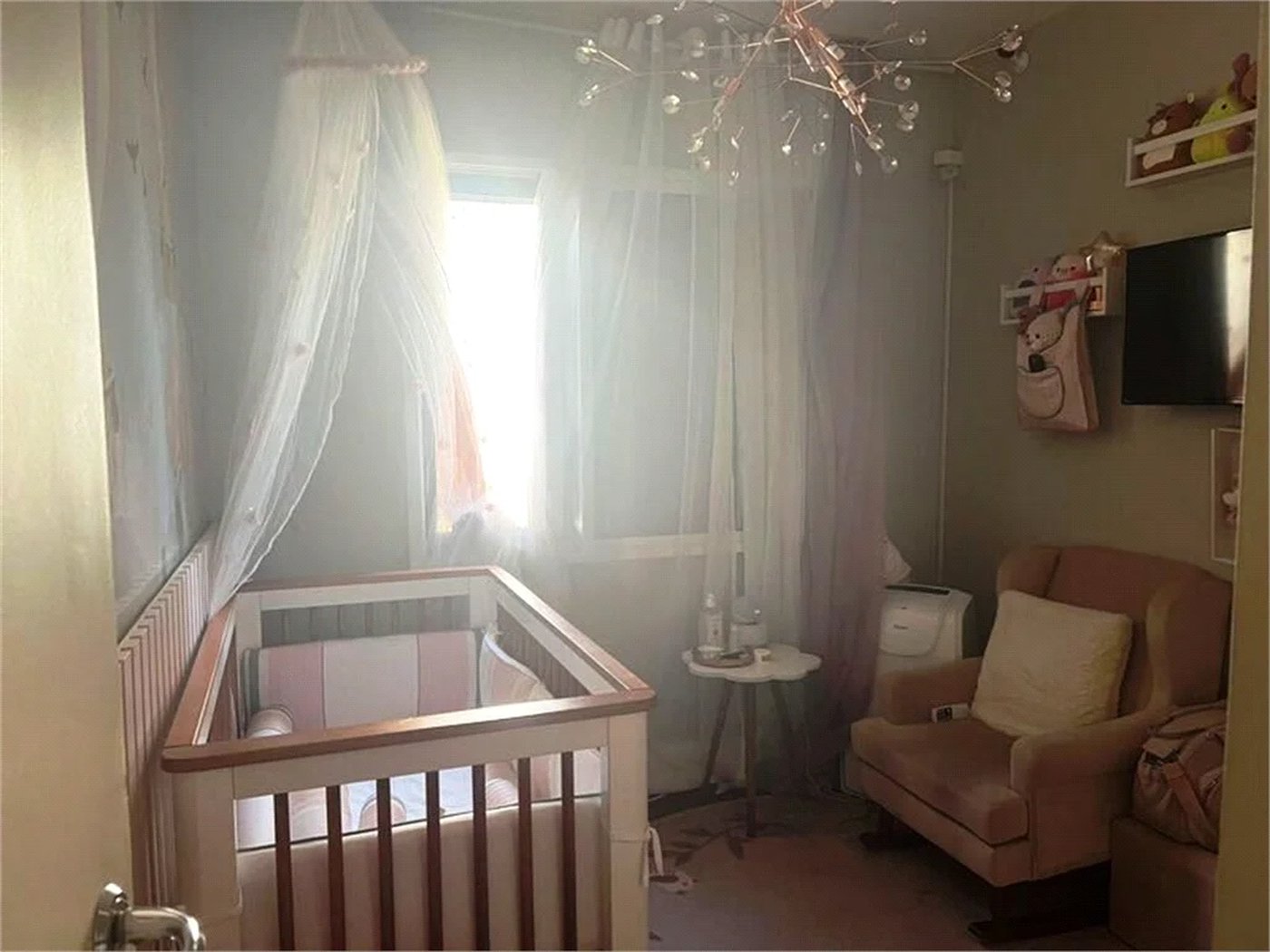 Apartamento à venda ou para alugar com 3 quartos, sendo 2 suítes,  em Fazenda Morumbi, São Paulo, SP