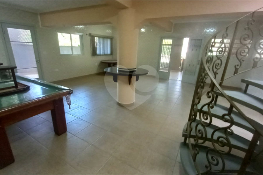 Sobrado à venda com 4 quartos, sendo 2 suítes, em Tremembé, São Paulo, SP