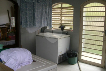 Casa à venda ou para alugar com 4 quartos, sendo 2 suítes,  no Centro, Vinhedo, SP