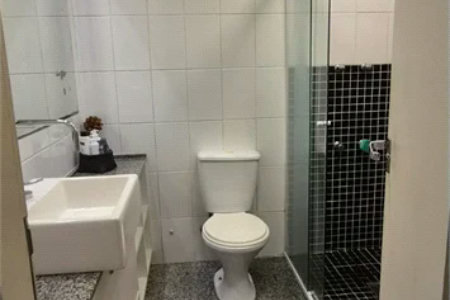 Casa à venda com 3 quartos, sendo 1 suíte,  no condomínio Townhouse Village Morumbi, São Paulo - SP