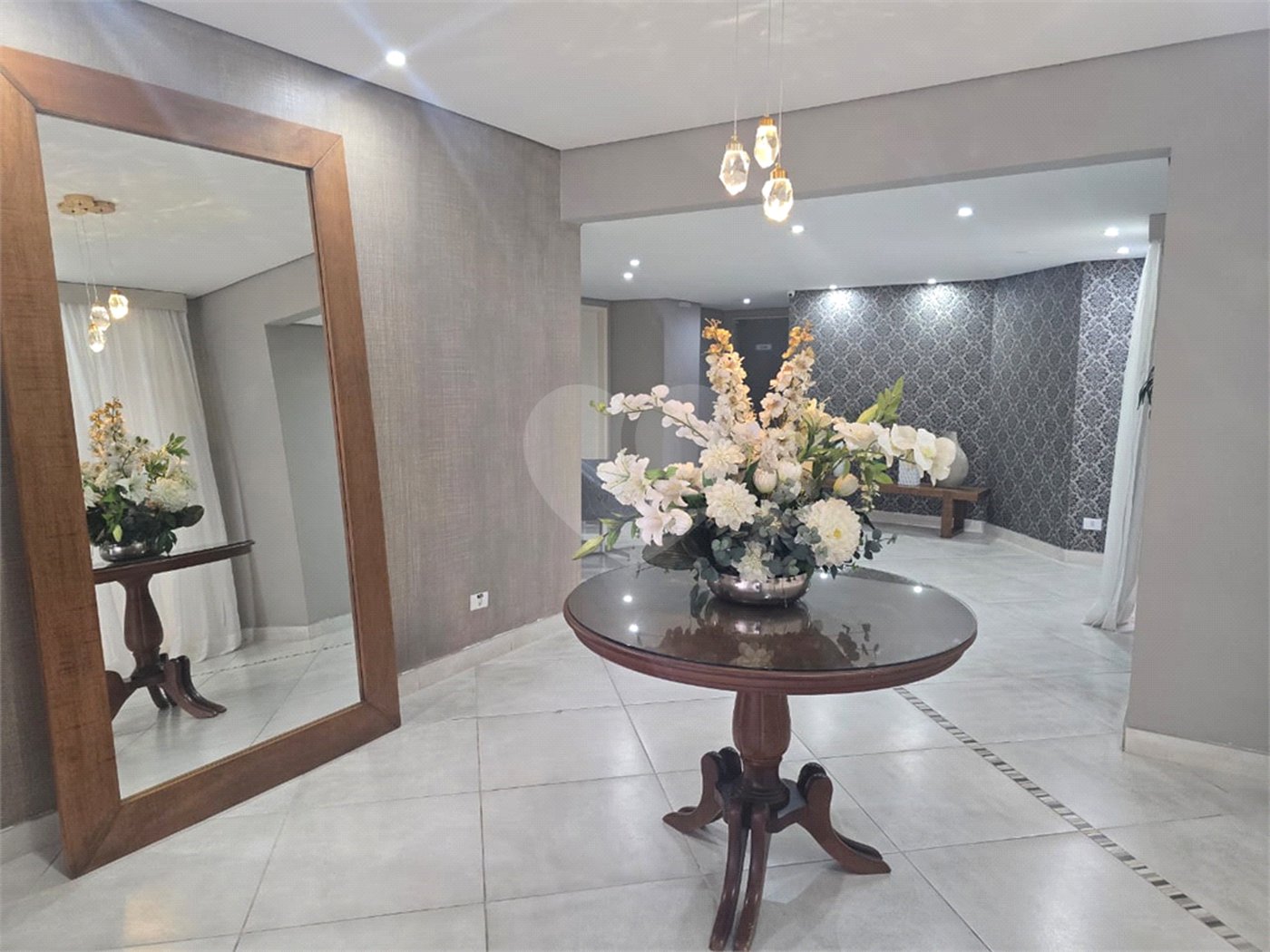 Apartamento à venda com 3 quartos, sendo 1 suíte, em Santa Teresinha, São Paulo, SP