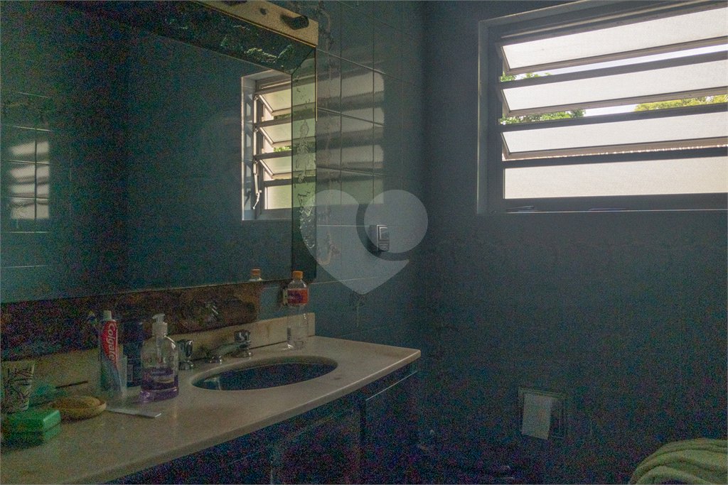 Casa à venda com 3 quartos, sendo 2 suítes, em Granja Julieta, São Paulo, SP