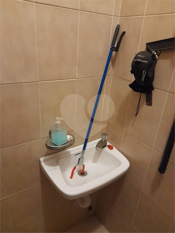 Sobrado à venda com 3 quartos, sendo 1 suíte, em Jardim Caravelas, São Paulo, SP