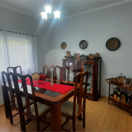 Casa à venda com 4 quartos, sendo 1 suíte,  em Vila Rosália, Guarulhos, SP