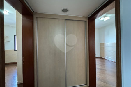 Apartamento à venda com 3 quartos, sendo 1 suíte, em Santa Teresinha, São Paulo, SP