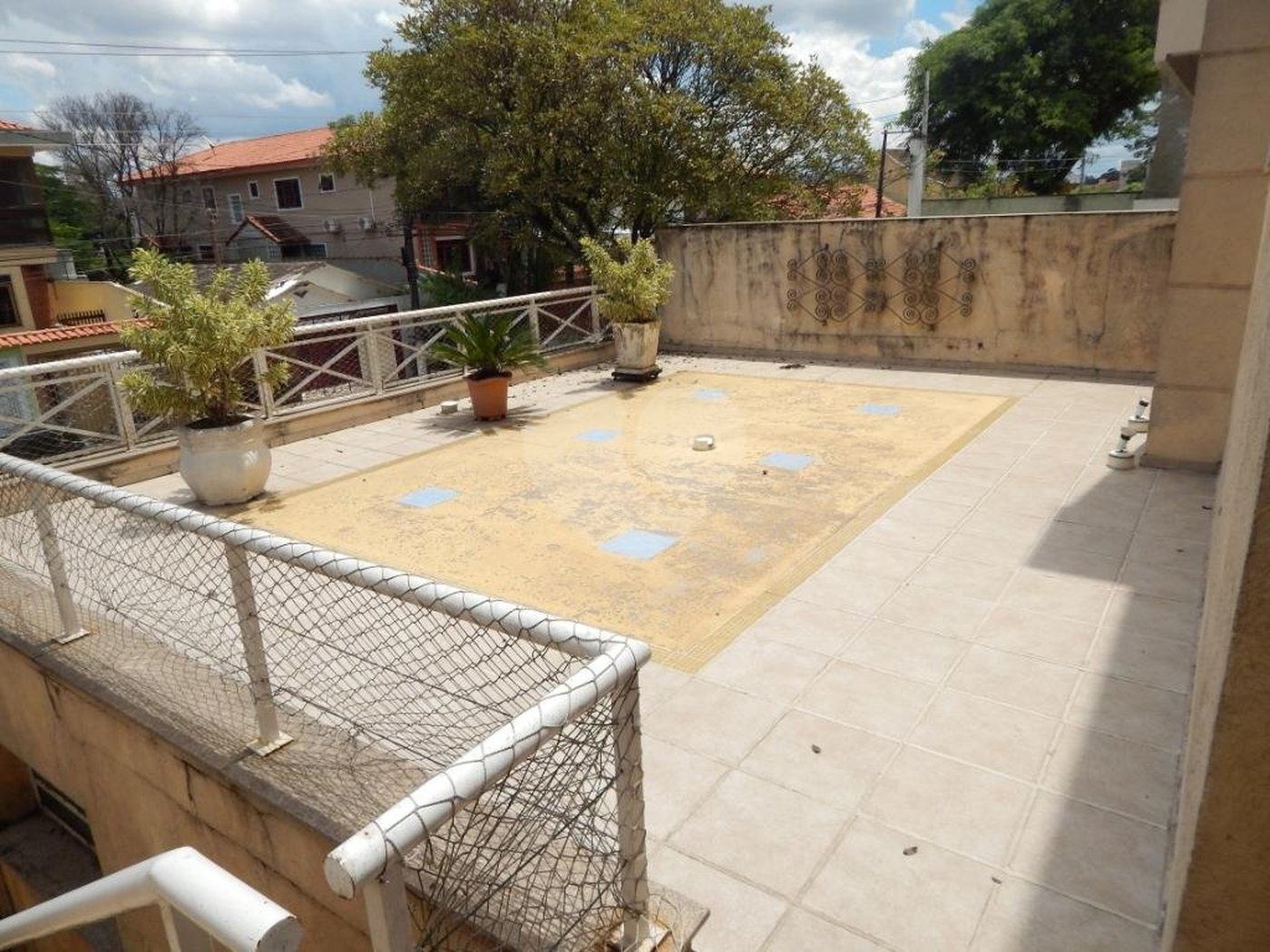 Sobrado à venda com 5 suítes em Jardim Londrina, São Paulo, SP