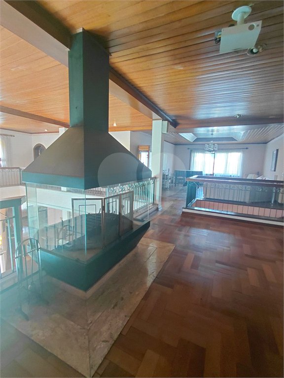 Casa à venda com 4 suítes no condomínio Ville Bourghese, São Paulo - SP