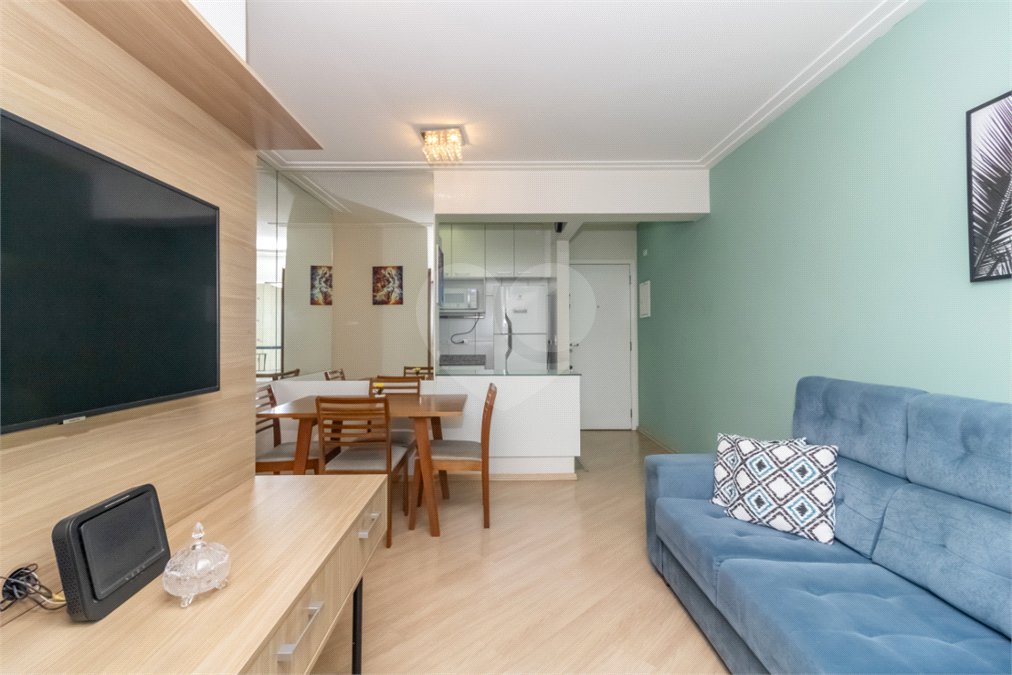 **Apartamento na Saúde 61m² | 2 dormitórios | 1 suíte | 2 vagas | depósito privativo**