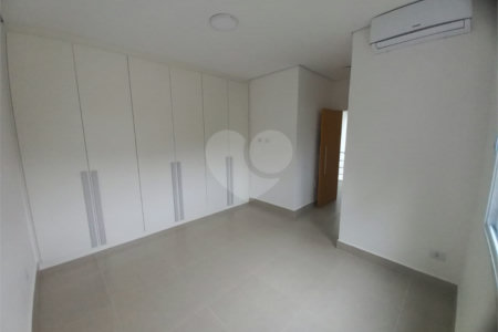 Casa a venda no Condomínio Porto Atibaia