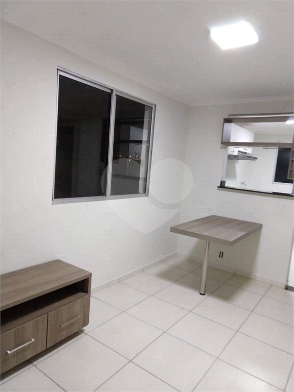 Apartamento no Condomínio Monte Olimpo.