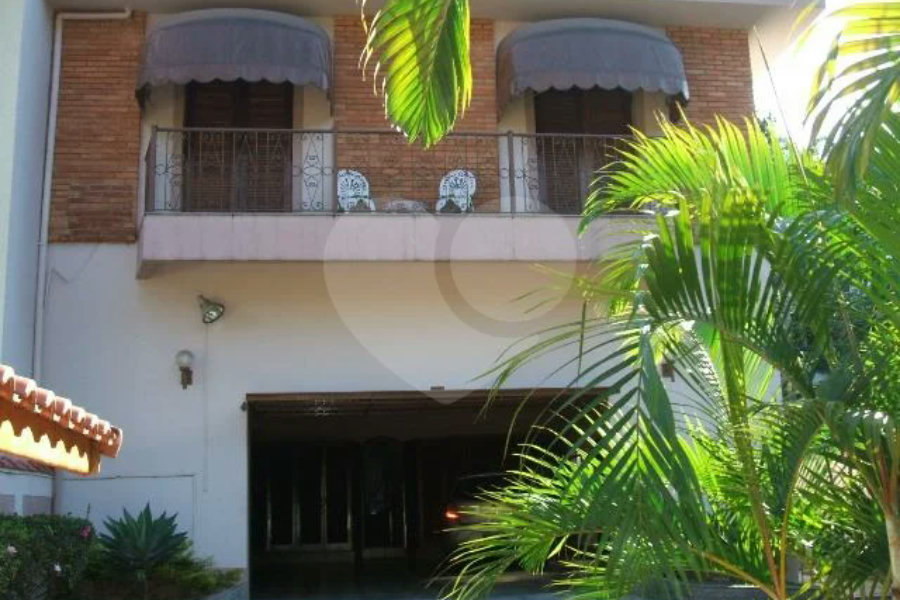 CASA TÉRREA COM 4 SUÍTES NO BAIRRO DO TREMEMBÉ