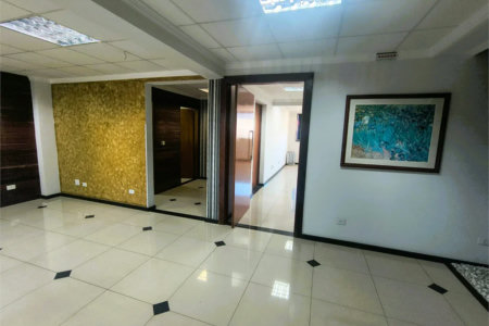 ÓTIMO PRÉDIO COMERCIAL PARA LOCAÇÃO OU VENDA – 300M² – JARDIM BONFIGLIOLI