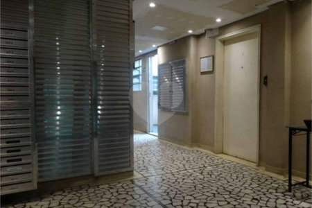 Apartamento com 1 Quarto e 1 banheiros à Venda em Bela Vista - SP