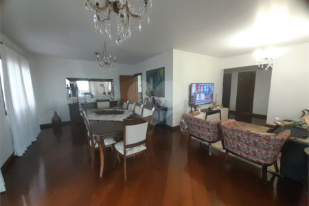 Apartamento no Edifício Villa Lobos a venda - São Carlos