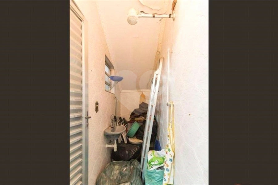 SOBRADO 3 DORMITÓRIOS (1 SUÍTE) E 3 VAGAS DE GARAGEM PARA VENDA - BOSQUE DA SAÚDE
