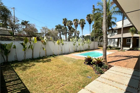 Casa a Venda no Condomínio Morada do Sol em Vinhedo/SP