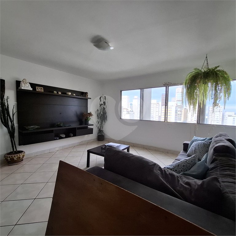 Apartamento em Pinheiros, Andar alto 02 dormitórios e 01 vaga