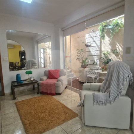 Casa térrea 280m² de terreno 3 dorms 1 suíte