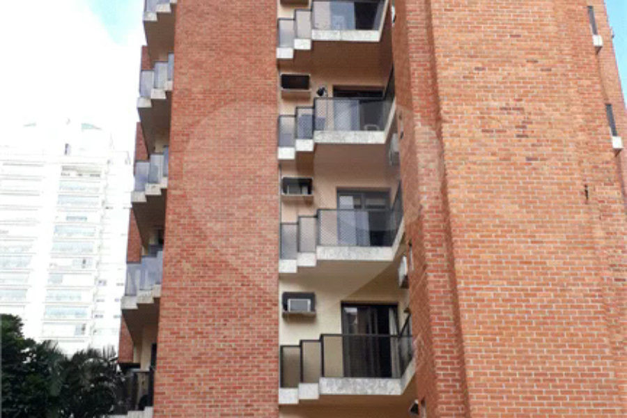 Apartamento à venda mobiliado nos Jardins — 126 m²