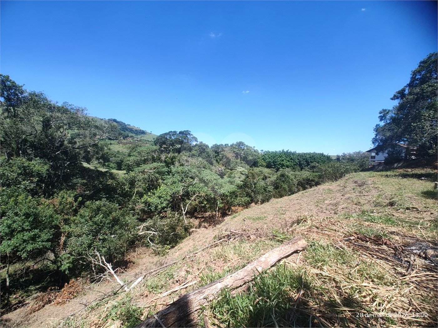 Área rural em Piracaia com 3.289 metros, ótima para chácara, as margens do rio Cachoeira