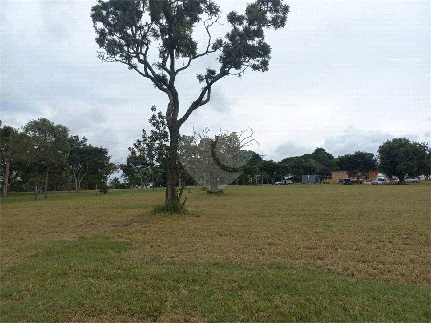 Loteamento Residencial no Condomínio Vila Pinhal do Broa.