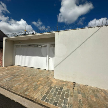 Casa à venda com 3 quartos, Sendo 1 suíte, em Vila Boa Vista, São Carlos, SP