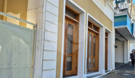 Sobrado à venda com 3 quartos no Centro, São Carlos, SP
