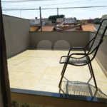 Casa Térrea com 3 dormitórios.