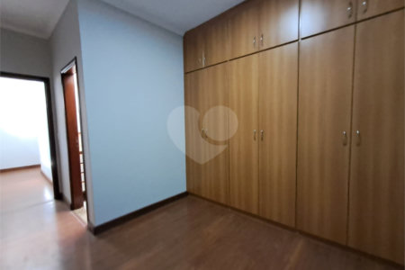 Casa à venda próxima ao SESC com 3 suites